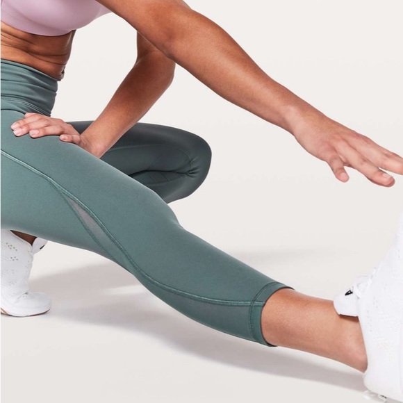 Lululemon Train Times 7/8 Pant *25" Sea Steel Size 4 - Picture 2 of 10